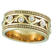 Picture of 18K Yellow Gold Antique Rustic Style .24ct Diamond Band Ring