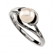 14K White Gold Cultured Pearl Ring