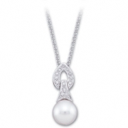 Picture of 14K White Gold 8mm Freshwater Cultured Pearl And Diamond Necklace