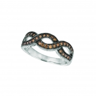 Picture of Champagne diamond twisted ring