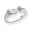 14k White Gold 6mm Pearl AA Diamond Ring