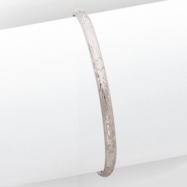 Picture of 14k 3/16 WG Florentine Engraved Hinged Bangle