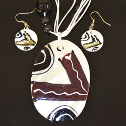 Picture of Black,Brown and White Oval Shaped Necklace and Earrings Set