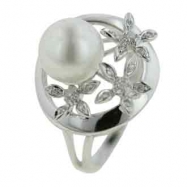 Picture of Fresh Water Pearl Diamond Ring