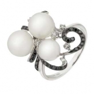 Picture of Freshwater Pearl Diamond Ring